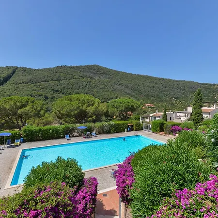 Locazione Turistica Cala Rossa-5 * Nisporto